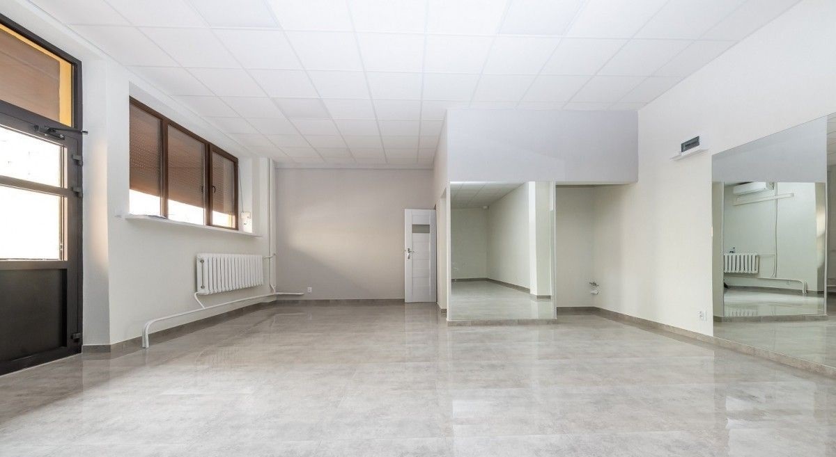 Świetny lokal w centrum miasta z własną rampą