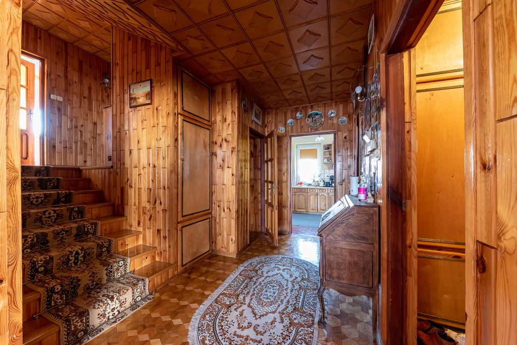 Dom wolnostojący o powierzchni 281 m² - zdjęcie 5