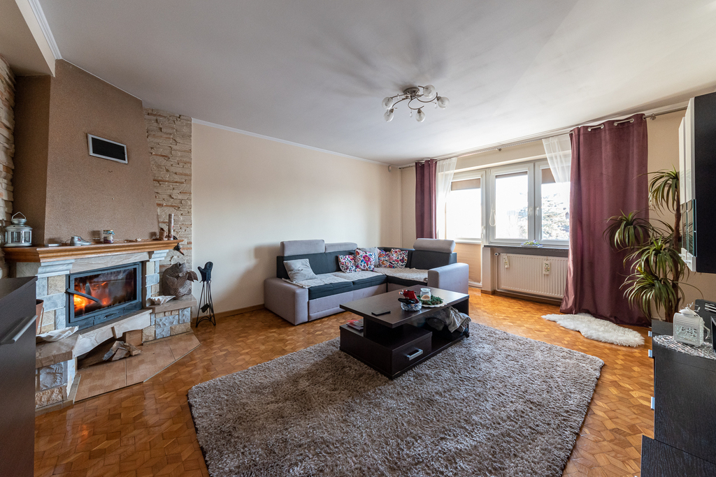 Dom wolnostojący o powierzchni 281 m² - zdjęcie 8