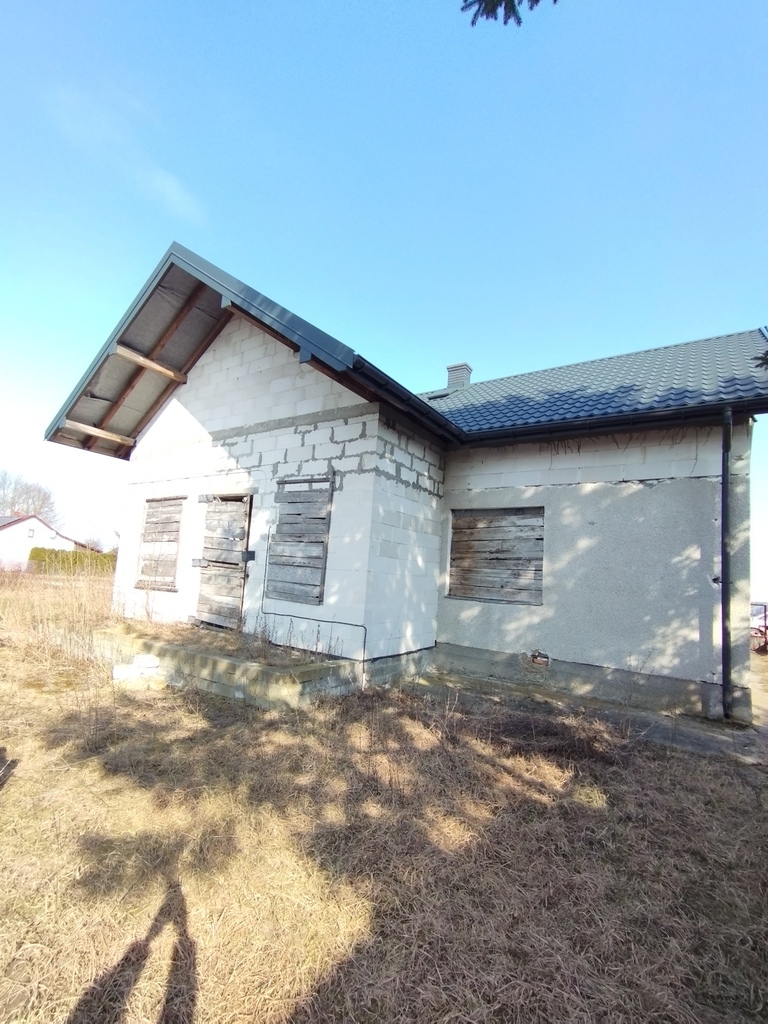 Dom do wykończenia, działka 1200 m² - zdjęcie 4