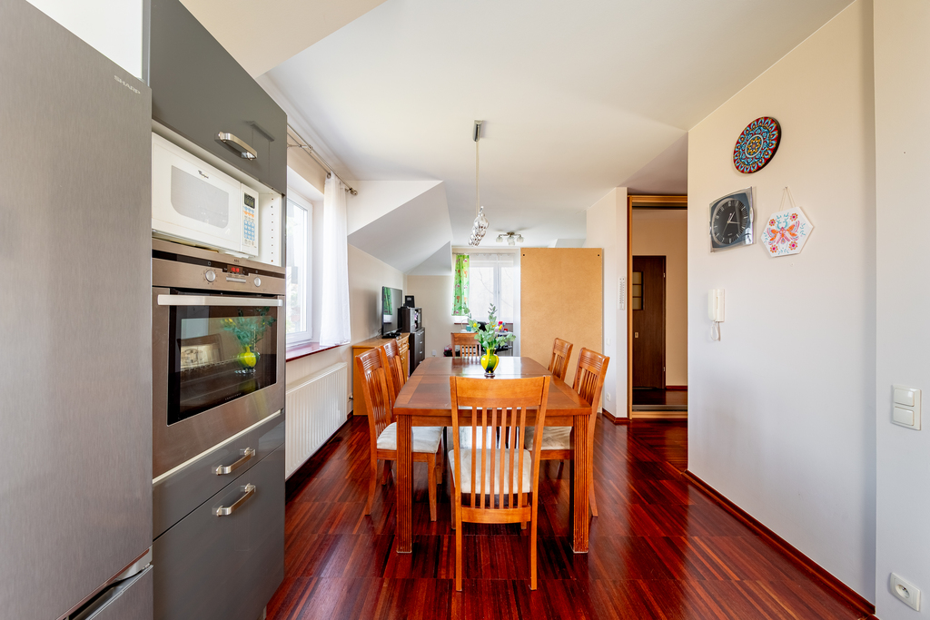 Dom z 2 niezależnymi lokalami | 185m² | Pabianice - zdjęcie 5