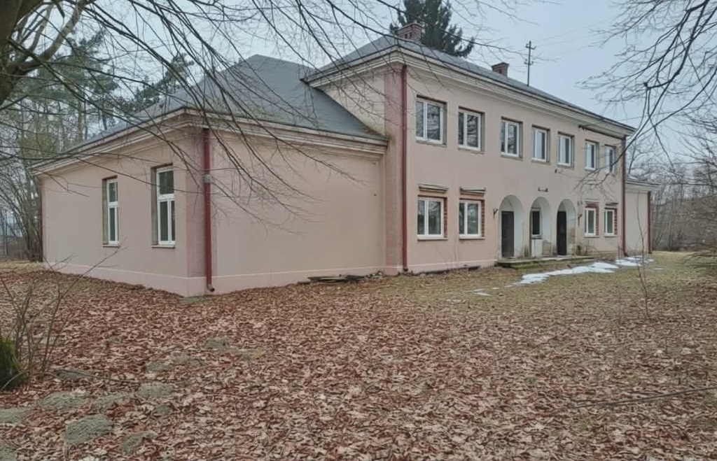 Inwestycja pod mieszkania segmenty dom restaurację - zdjęcie 7