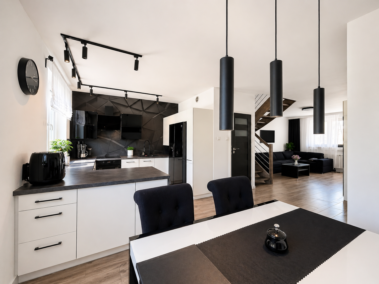Dwupoziomowa przestrzeń z charakterem – 98,13 m²