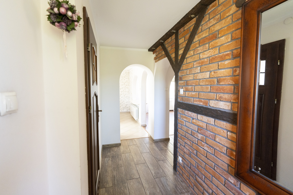 Dom 138,5 m² z tarasem i fotowoltaiką - zdjęcie 12