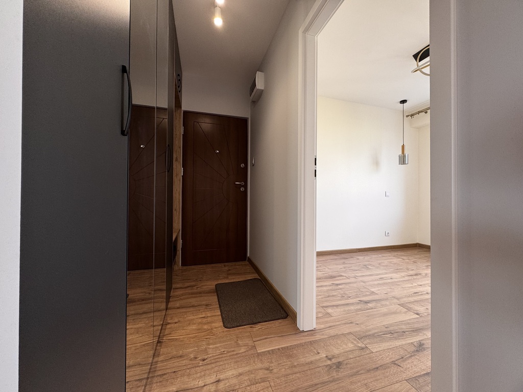 Mieszkanie gotowe do wprowadzenia 59m² po remoncie - zdjęcie 7