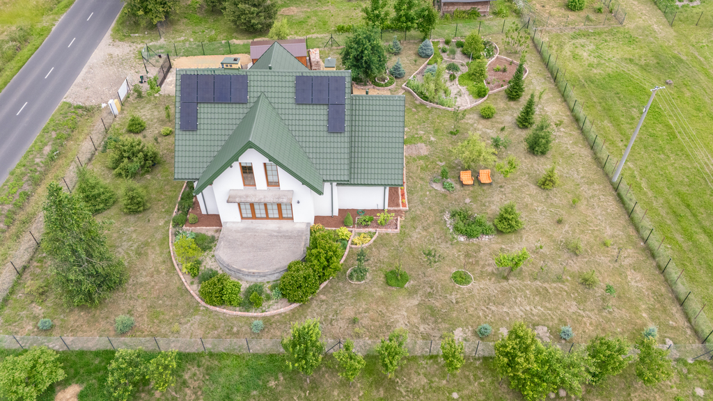 Dom z fotowoltaiką | 1400 m² | Przykory - zdjęcie 2