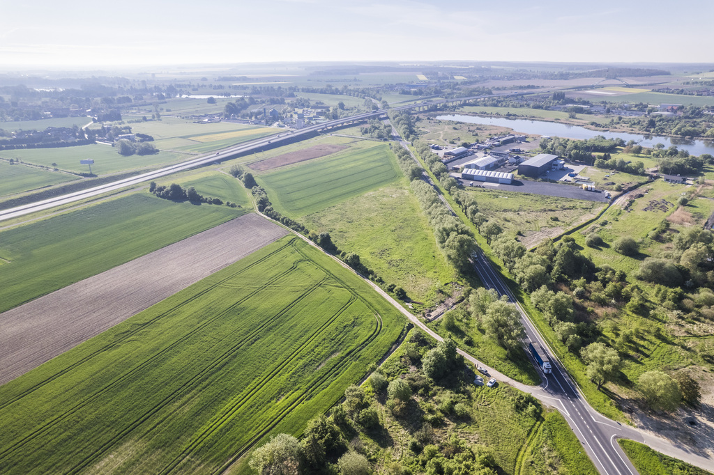 Na sprzedaż działka inwestycyjna 16 600 m² - zdjęcie 7