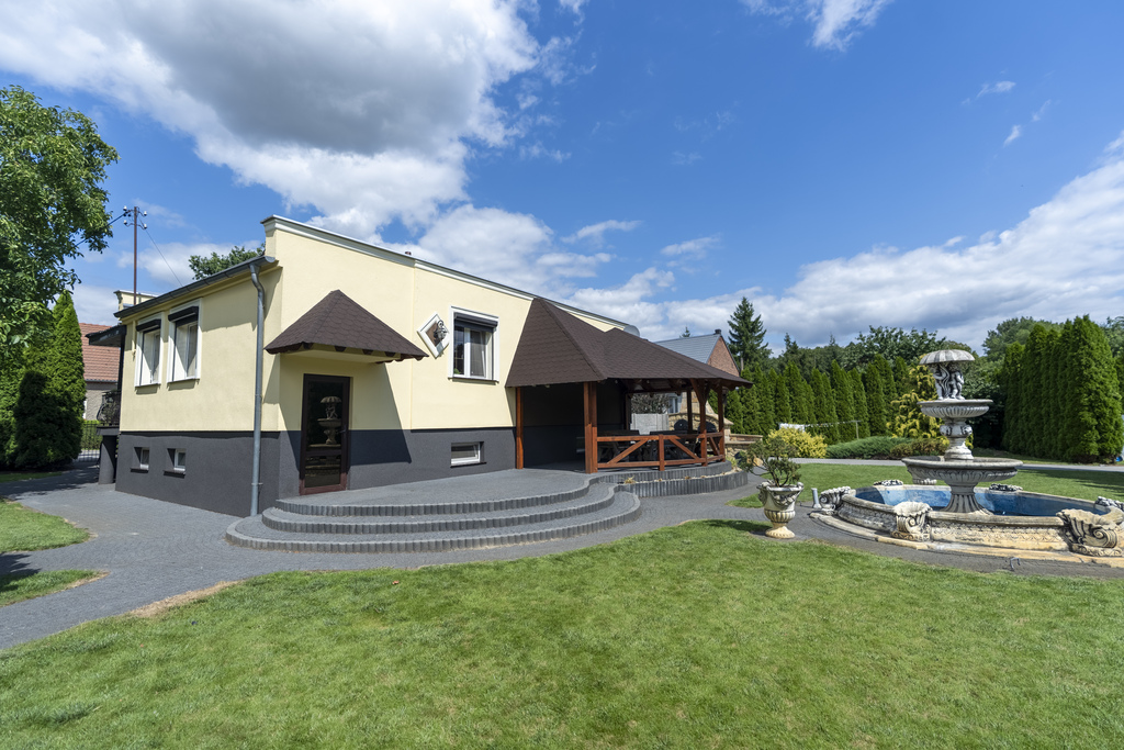 Piękny dom 180 m² – Szczaniec - zdjęcie 2