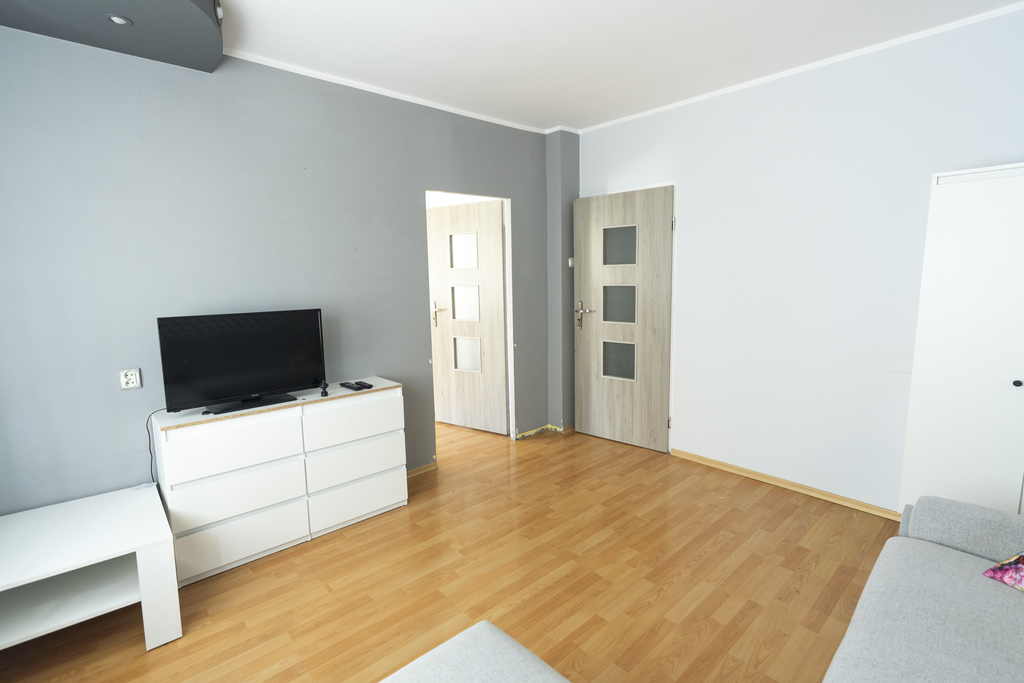 70,3 m² Mieszkanke 3 Pokoje Parter Oś. Piaski - zdjęcie 4