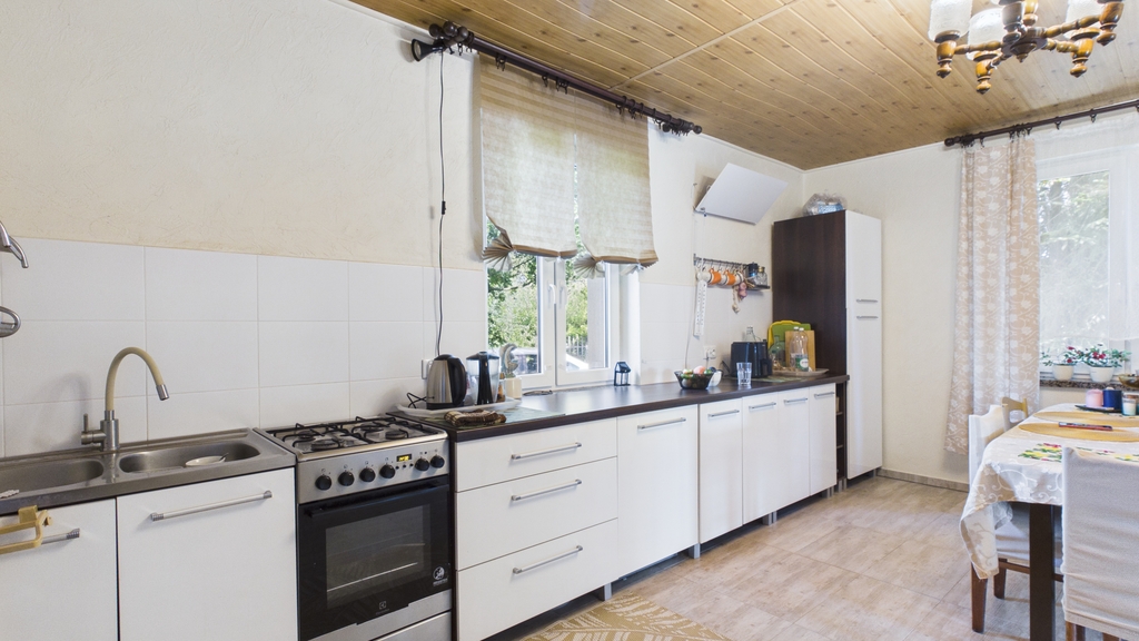 Siedlisko 6900 m² z domem i zabudowaniami - zdjęcie 6