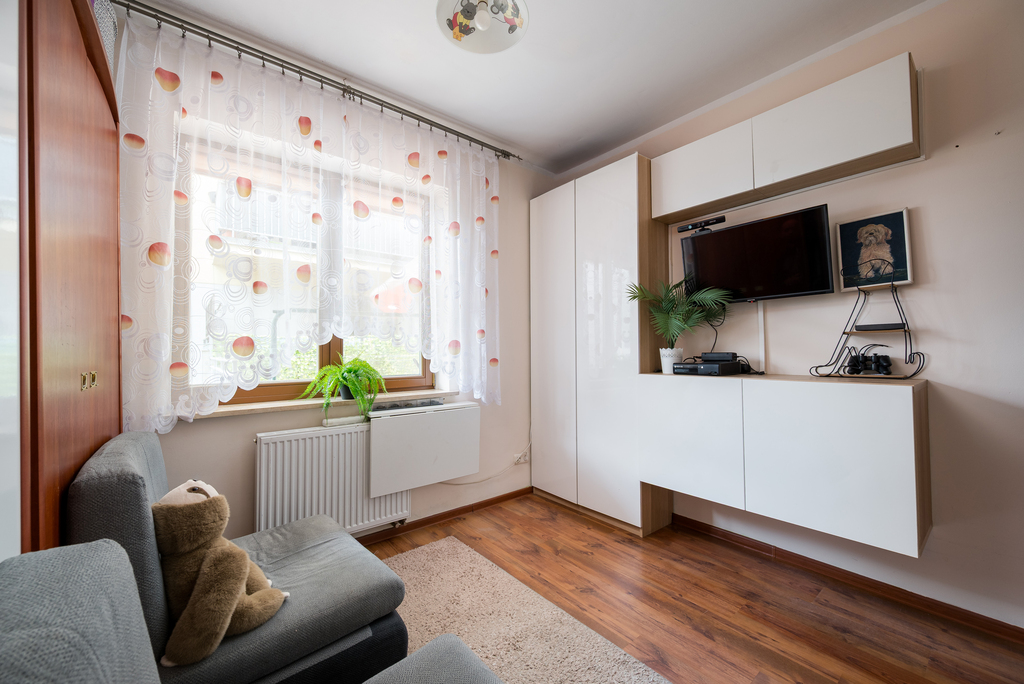 wysoki parter, 43 m², 2 pok., taras 27 m² i garaż - zdjęcie 8