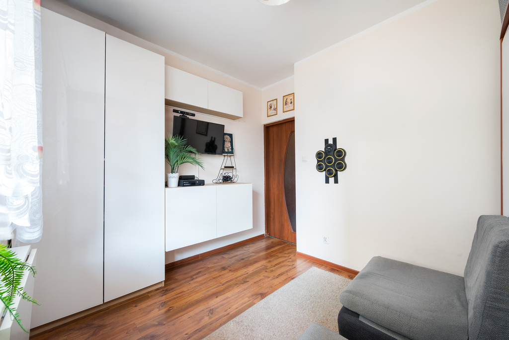 wysoki parter, 43 m², 2 pok., taras 27 m² i garaż - zdjęcie 11