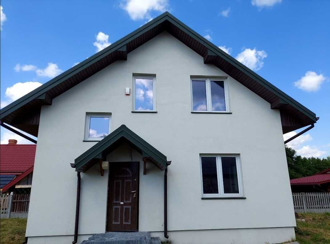 Nowo wybudowany dom z dużą działką - Sobień