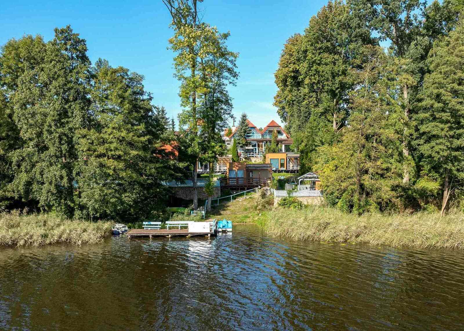 Działający KOMPLEKS TURYSTYCZNO-WYPOCZYNKOWY nad Jeziorem Omulew