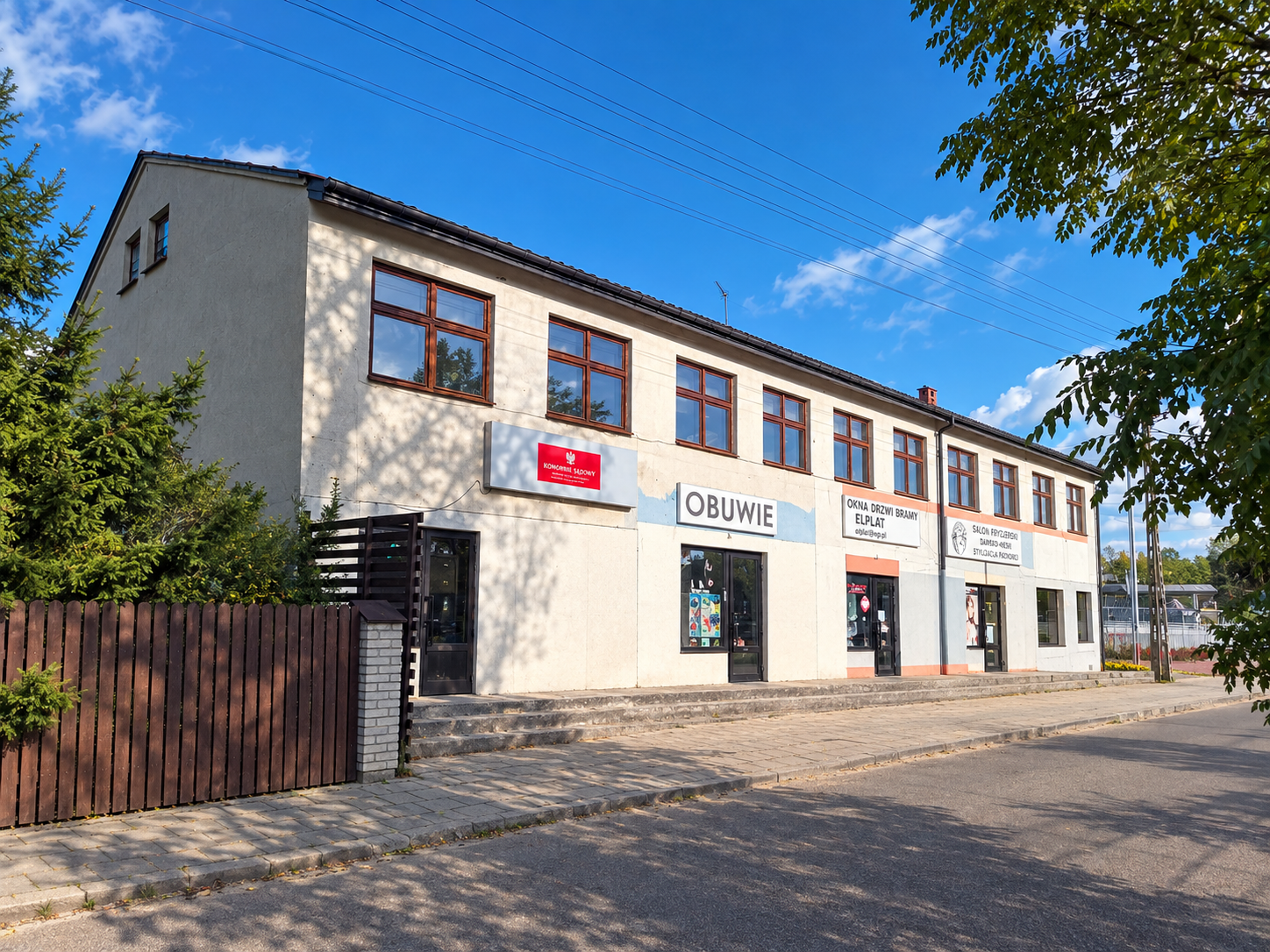 Lokale na biuro lub usługi w Sulejówku – 26,6 i 37 m²